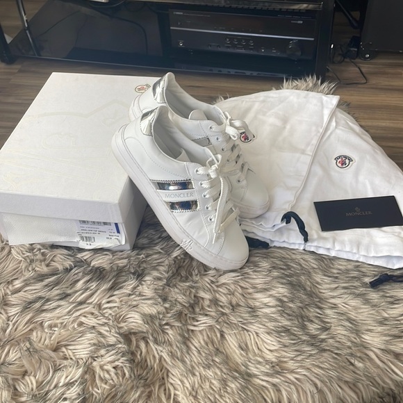 Authentic Moncler shoes,Ariel low top sneakers - Picture 1 of 6